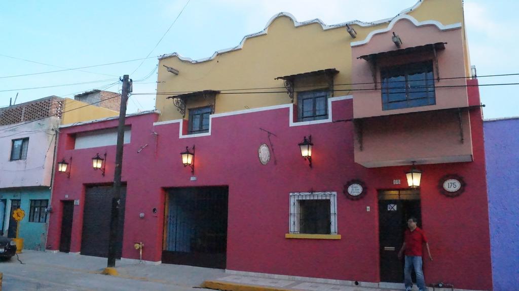 Casa De Las Flores Acomodação com café da manhã Tlaquepaque Exterior foto