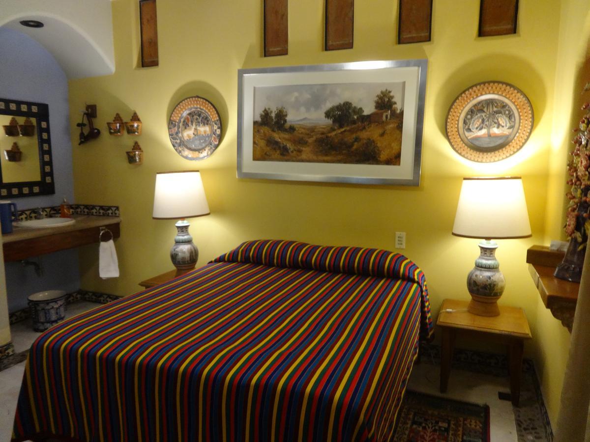 Casa De Las Flores Acomodação com café da manhã Tlaquepaque Exterior foto